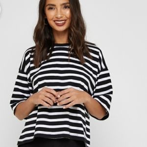 STRIPED BOXY T-SHIRT